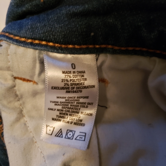 Aeropostale Jean shorts - Picture 3 of 4